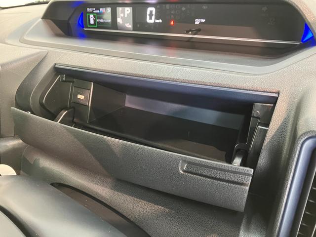 タントカスタムＲＳ　ターボ　両側電動スライドドア　届出済未使用車衝突被害軽減ブレーキ　コーナーセンサー　ターボ　バックカメラ（ナビ装着時用）　両側電動スライドドア　前席シートヒーター　電動パーキングブレーキ　ＬＥＤ　オートエアコン　スマートキー　エコアイドル（滋賀県）の中古車