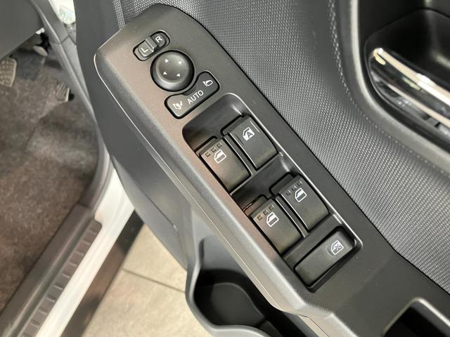 タフトＧ　レーダークルコン　コーナーセンサー　届出済未使用車衝突被害軽減ブレーキ　コーナーセンサー　バックカメラ（ナビ装着時用）　レーダークルーズコントロール　前席シートヒーター　電動パーキング　ＬＥＤ　オートライト　オートエアコン　スマートキー　エコアイドル（滋賀県）の中古車