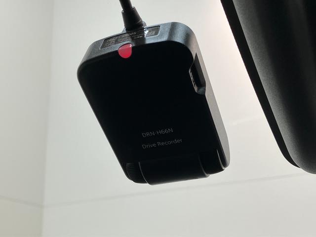 キャストスポーツＳＡII　ターボ　フルセグナビ　Ｂカメラ　車検整備付衝突被害軽減ブレーキ　フルセグナビ　バックカメラ　ドラレコ　ＥＴＣ　ＤＶＤ再生　Ｂｌｕｅｔｏｏｔｈ　ＵＳＢ　ＴＶコントロール　シートヒータ　ＭＯＭＯハンドル　パドルシフト　スマートキー　エコアイドル（滋賀県）の中古車