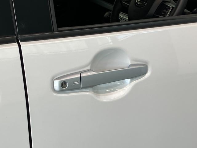 タントカスタムＲＳスタイルセレクション　９型ナビ　パノラマカメラ衝突被害軽減ブレーキ　コーナーセンサー　鋳型フルセグナビ　Ｂｌｕｅｔｏｏｔｈ　ＤＶＤ　ＵＳＢ　パノラマカメラ　前後ドラレコ　両側パワスラ　前席シートヒーター　ＬＥＤ　レーダークルコン　エコアイドル（滋賀県）の中古車