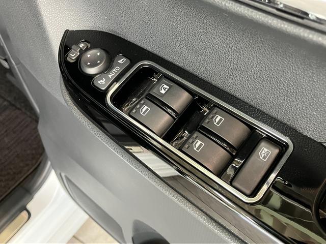 タントカスタムＲＳスタイルセレクション　９型ナビ　パノラマカメラ衝突被害軽減ブレーキ　コーナーセンサー　鋳型フルセグナビ　Ｂｌｕｅｔｏｏｔｈ　ＤＶＤ　ＵＳＢ　パノラマカメラ　前後ドラレコ　両側パワスラ　前席シートヒーター　ＬＥＤ　レーダークルコン　エコアイドル（滋賀県）の中古車