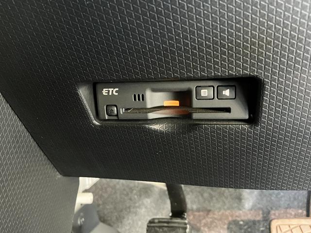 タントカスタムＲＳスタイルセレクション　９型ナビ　パノラマカメラ衝突被害軽減ブレーキ　コーナーセンサー　鋳型フルセグナビ　Ｂｌｕｅｔｏｏｔｈ　ＤＶＤ　ＵＳＢ　パノラマカメラ　前後ドラレコ　両側パワスラ　前席シートヒーター　ＬＥＤ　レーダークルコン　エコアイドル（滋賀県）の中古車