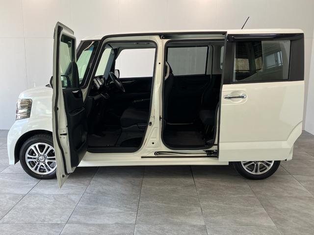 Ｎ−ＢＯＸカスタムＧ　ＳＳパッケージ　ワンセグナビ　バックカメラ　ＨＩＤ追突被害軽減ブレーキ　ワンセグナビ　バックカメラ　ＤＶＤ　両側電動スライドドア　ＨＩＤヘッドライト　オートライト　トップシェイドガラス　オートエアコン　スマートキー　エコアイドル（滋賀県）の中古車