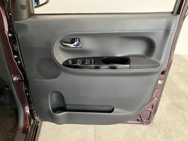 タントカスタムＸ　８インチフルセグナビ　バックカメラ　後席モニター８インチフルセグナビ　バックカメラ　フリップダウンモニター　ＥＴＣ　ＤＶＤ再生　Ｂｌｕｅｔｏｏｔｈ　ＵＳＢ　両側電動スライドドア　ＬＥＤヘッド　オートライト　オートエアコン　スマートキー　エコアイドル（滋賀県）の中古車