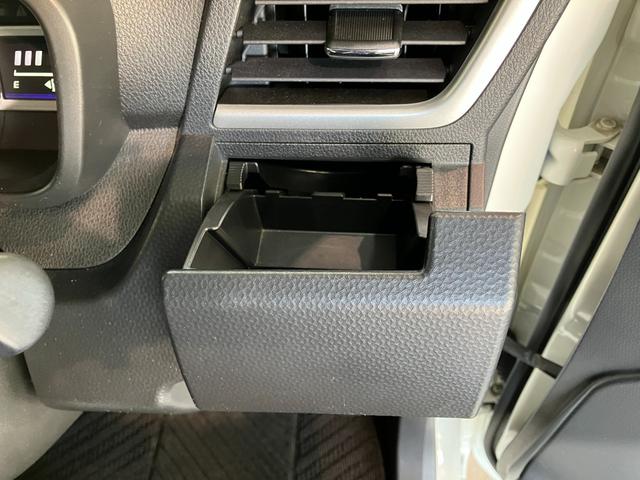 トールカスタムＧターボ　ＳＡ３　９型フルセグナビ　バックカメラ衝突被害軽減ブレーキ　コーナーセンサー　ターボ　９型フルセグナビ　Ｂｌｕｅｔｏｏｔｈ　ＤＶＤ再生　ＵＳＢ　バックカメラ　両側電動スライドドア　クルーズコントロール　ＬＥＤ　スマートキー　エコアイドル（滋賀県）の中古車