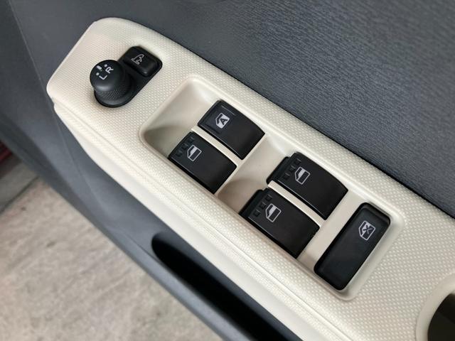 ミラココアココアＸ　ワンセグナビ　バックカメラ　ＥＴＣ　車検整備付ワンセグナビ　バックカメラ　ＤＶＤ再生　Ｂｌｕｅｔｏｏｔｈ　ＵＳＢ　ＥＴＣ車載器　オートエアコン　スマートキー　電動格納ミラー　マニュアルレベリング　エコアイドル（滋賀県）の中古車