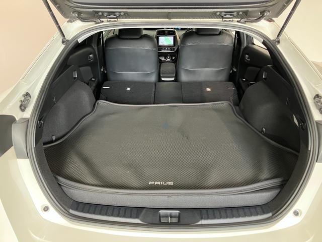 プリウスＰＨＶＳ　ＧＲスポーツ　８型ナビ　バックカメラ　レーダークルコントヨタセーフティセンス　８型フルセグナビ　バックカメラ　ＥＴＣ　ＤＶＤ再生　Ｂｌｕｅｔｏｏｔｈ　ＵＳＢ　シートヒーター　クルーズコントロール　ＬＥＤ　オートライト　オートエアコン　スマートキー（滋賀県）の中古車
