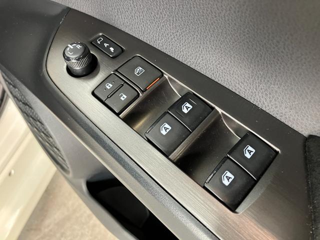 プリウスＰＨＶＳ　ＧＲスポーツ　８型ナビ　バックカメラ　レーダークルコントヨタセーフティセンス　８型フルセグナビ　バックカメラ　ＥＴＣ　ＤＶＤ再生　Ｂｌｕｅｔｏｏｔｈ　ＵＳＢ　シートヒーター　クルーズコントロール　ＬＥＤ　オートライト　オートエアコン　スマートキー（滋賀県）の中古車