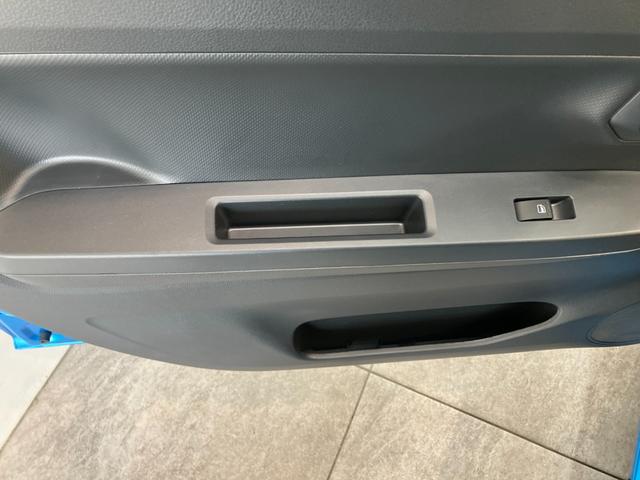 ミライースＸ　ＳＡIII　コーナーセンサー　キーレス　ＬＥＤライト衝突被害軽減ブレーキ　　コーナーセンサー　バックカメラ（ナビ装着時用）　ＬＥＤ　オートライト　マニュアルレベリング　マニュアルエアコン　キーレスエントリー　電動格納式ミラー　エコアイドル（滋賀県）の中古車
