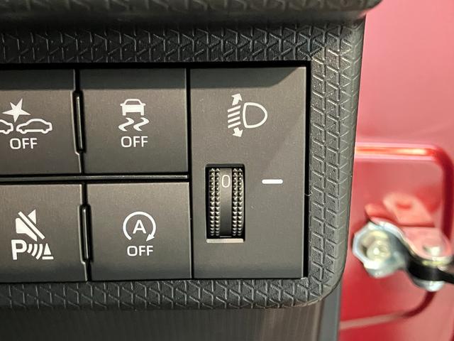タントＸ　左側電動スライドドア　ＬＥＤヘッド　届出済未使用車衝突被害軽減ブレーキ　コーナーセンサー　バックカメラ（ナビ装着時用）　左側電動スライドドア　前席シートヒーター　電動パーキングブレーキ　ＬＥＤ　オートライト　オートエアコン　スマートキー　エコアイドル（滋賀県）の中古車