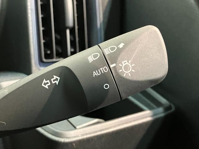タントＸ　左側電動スライドドア　ＬＥＤヘッド　届出済未使用車衝突被害軽減ブレーキ　コーナーセンサー　バックカメラ（ナビ装着時用）　左側電動スライドドア　前席シートヒーター　電動パーキングブレーキ　ＬＥＤ　オートライト　オートエアコン　スマートキー　エコアイドル（滋賀県）の中古車