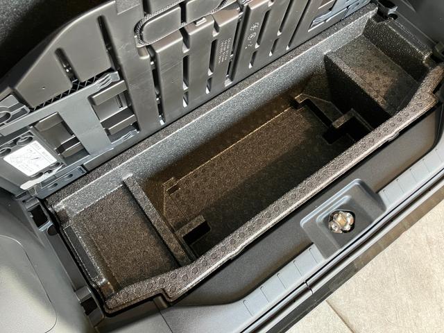 タントカスタムＸ　９型ディスプレイオーディオ　パノラマ　ドラレコ衝突被害軽減ブレーキ　コーナーセンサー　９型ディスプレイオーディオ　フルセグ　Ｂｌｕｅｔｏｏｔｈ　ＵＳＢ　ドラレコ　パノラマカメラ　両側電動スライドドア　前席シートヒーター　ＬＥＤヘッド　スマートキー（滋賀県）の中古車