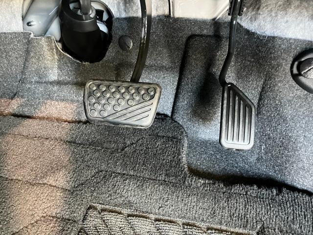 トールカスタムＧ　９型ディスプレイオーディオ　クルコン　車検整備付衝突被害軽減ブレーキ　コーナーセンサー　９型ディスプレイオーディオ　フルセグ　Ｂｌｕｅｔｏｏｔｈ　ＵＳＢ　パノラマカメラ　ドラレコ　両側パワスラ　ＬＥＤ　オートライト　スマートキー　レーダークルコン（滋賀県）の中古車