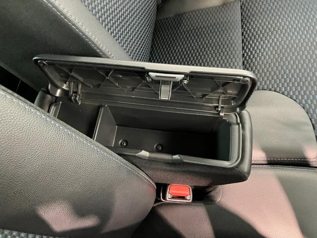 タントカスタムＲＳ　ターボ　ＣＤステレオ　両側電動スライドドア衝突被害軽減ブレーキ　コーナーセンサー　ターボ　ＣＤステレオ　バックカメラ（ナビ装着時用）　両側電動スライドドア　前席シートヒーター　電動パーキングブレーキ　ＬＥＤ　スマートキー　エコアイドル（滋賀県）の中古車