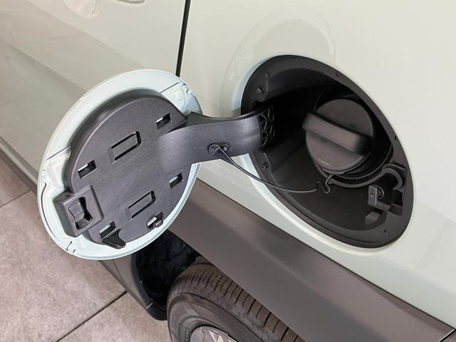 タフトＧ　ダーククロムベンチャー　コーナーセンサー　届出済未使用車衝突被害軽減ブレーキ　コーナーセンサー　バックカメラ（ナビ装着時用）　前席シートヒーター　電動パーキング　クルーズコントロール　ＬＥＤ　オートライト　オートエアコン　スマートキー　エコアイドル（滋賀県）の中古車