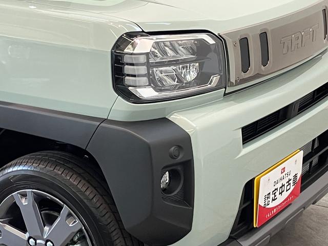タフトＧ　ダーククロムベンチャー　コーナーセンサー　届出済未使用車衝突被害軽減ブレーキ　コーナーセンサー　バックカメラ（ナビ装着時用）　前席シートヒーター　電動パーキング　クルーズコントロール　ＬＥＤ　オートライト　オートエアコン　スマートキー　エコアイドル（滋賀県）の中古車