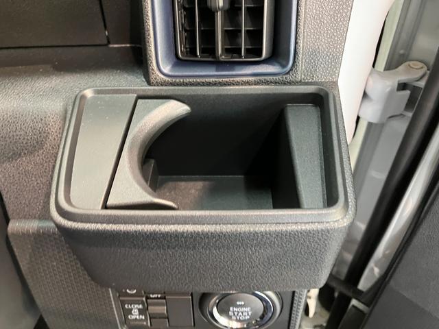 タントＸ　９インチディスプレイオーディオ　Ｂカメラ　届出済未使用車衝突被害軽減ブレーキ　コーナーセンサー　９インチディスプレイオーディオ　フルセグ　Ｂｌｕｅｔｏｏｔｈ　Ｂカメラ　左側電動スライド　前席シートヒーター　ＬＥＤ　オートライト　スマートキー　エコアイドル（滋賀県）の中古車