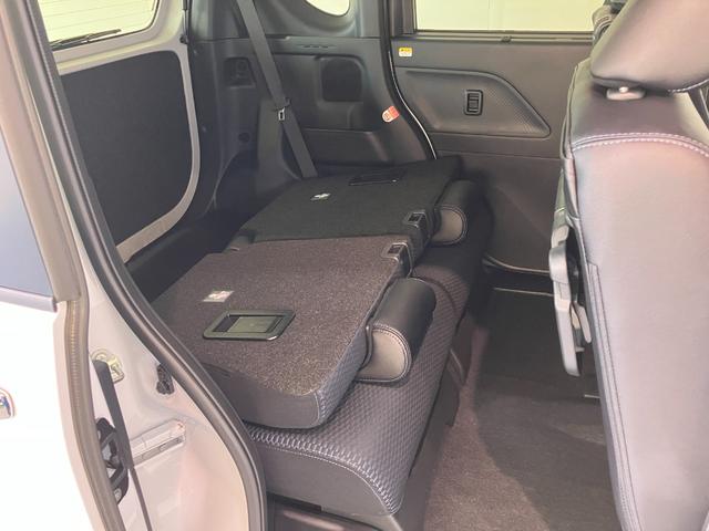 タントカスタムＲＳ　ターボ　前席シートヒーター　届出済未使用車衝突被害軽減ブレーキ　コーナーセンサー　ターボ　バックカメラ（ナビ装着時用）　両側電動スライドドア　前席シートヒーター　電動パーキング　ＬＥＤ　オートライト　オートエアコン　スマートキー　エコアイドル（滋賀県）の中古車