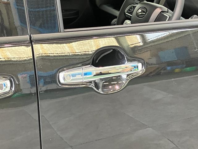 タントカスタムＲＳ　ターボ　両側電動スライドドア　届出済未使用車衝突被害軽減ブレーキ　コーナーセンサー　ターボ　バックカメラ（ナビ装着時用）　両側電動スライドドア　前席シートヒーター　電動パーキングブレーキ　ＬＥＤ　オートライト　スマートキー　エコアイドル（滋賀県）の中古車