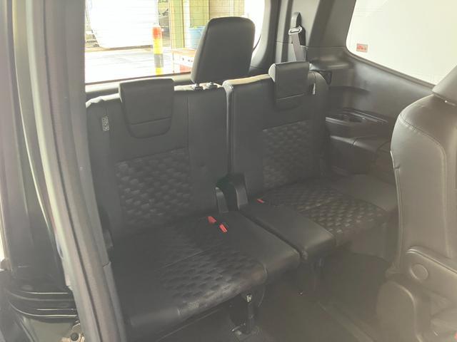 ヴォクシーハイブリッドＳ−Ｚ　１０型ナビ　バックカメラ　車検整備付トヨタセーフティセンス　コーナーセンサー　フルセグナビ　バックカメラ　ＥＴＣ　ドラレコ　Ｂｌｕｅｔｏｏｔｈ　両側電動スライドドア　左側オートステップ　パワーバックドア　シートヒーター　ダブルエアコン（滋賀県）の中古車