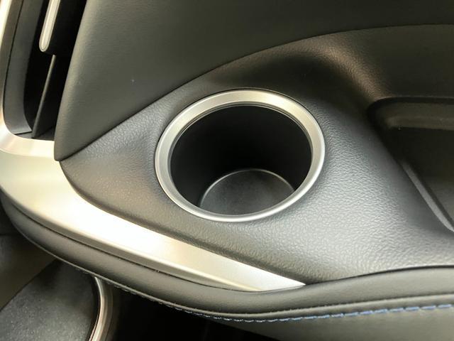 ヴォクシーハイブリッドＳ−Ｚ　１０型ナビ　バックカメラ　車検整備付トヨタセーフティセンス　コーナーセンサー　フルセグナビ　バックカメラ　ＥＴＣ　ドラレコ　Ｂｌｕｅｔｏｏｔｈ　両側電動スライドドア　左側オートステップ　パワーバックドア　シートヒーター　ダブルエアコン（滋賀県）の中古車