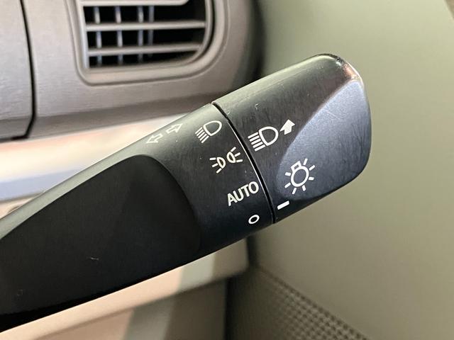 タントスローパーＸ　ＳＡ２　左側電動スライドドア　リヤーシート付車いす乗降車　衝突回避軽減ブレーキ　バックカメラ（ナビ装着時用）　ＣＤステレオ　左側電動スライドドア　電動格納式ミラー　マニュアルレベリング　オートエアコン　オートライト　スマートキー　エコアイドル（滋賀県）の中古車