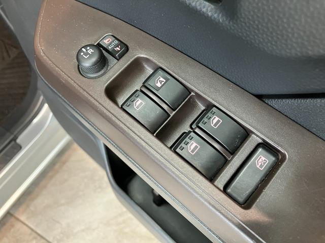 タンクＧ　４ＷＤ　フルセグナビ　パノラマカメラ　前後ドラレコトヨタセーフティセンス　コーナーセンサー　フルセグナビ　パノラマカメラ　ＤＶＤ再生　Ｂｌｕｅｔｏｏｔｈ　前後ドラレコ　クルーズコントロール　両側電動スライドドア　スマートキー　オートエアコン（滋賀県）の中古車