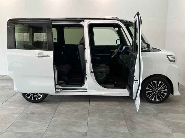 タントカスタムＲＳ　１０型フルセグナビ　パノラマカメラ　ドラレコ衝突被害軽減ブレーキ　コーナーセンサー　１０型フルセグナビ　Ｂｌｕｅｔｏｏｔｈ　ＤＶＤ　ＣＤ録音　ＵＳＢ　パノラマカメラ　前後ドラレコ　両側電動スライドドア　前席シートヒーター　ＬＥＤ　スマートキー（滋賀県）の中古車