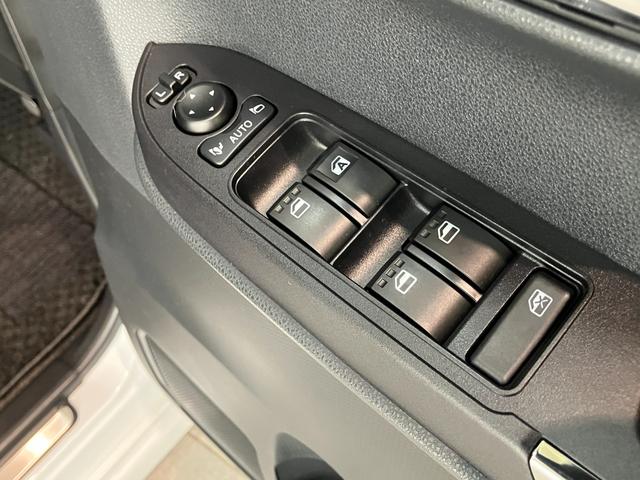 タントカスタムＲＳ　１０型フルセグナビ　パノラマカメラ　ドラレコ衝突被害軽減ブレーキ　コーナーセンサー　１０型フルセグナビ　Ｂｌｕｅｔｏｏｔｈ　ＤＶＤ　ＣＤ録音　ＵＳＢ　パノラマカメラ　前後ドラレコ　両側電動スライドドア　前席シートヒーター　ＬＥＤ　スマートキー（滋賀県）の中古車