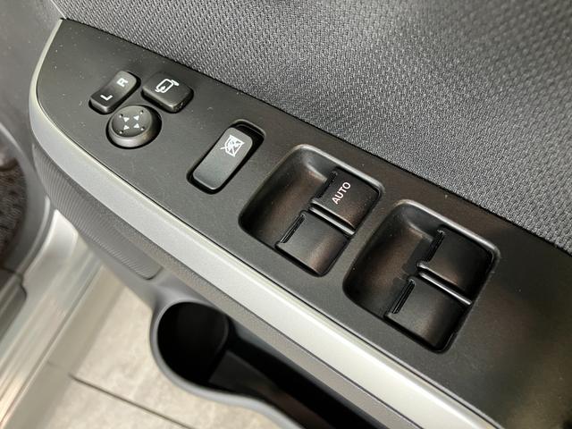 ソリオバンディットハイブリッドＭＶ　８型ナビ　パノラマカメラ　車検整備付衝突被害軽減ブレーキ　バックソナー　８型フルセグナビ　パノラマカメラ　ドラレコ　ＥＴＣ　ＤＶＤ再生　Ｂｌｕｅｔｏｏｔｈ　ＵＳＢ　クルーズコントロール　シートヒーター　パドルシフト　両側電動スライドドア（滋賀県）の中古車