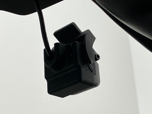 ソリオバンディットハイブリッドＭＶ　８型ナビ　パノラマカメラ　車検整備付衝突被害軽減ブレーキ　バックソナー　８型フルセグナビ　パノラマカメラ　ドラレコ　ＥＴＣ　ＤＶＤ再生　Ｂｌｕｅｔｏｏｔｈ　ＵＳＢ　クルーズコントロール　シートヒーター　パドルシフト　両側電動スライドドア（滋賀県）の中古車