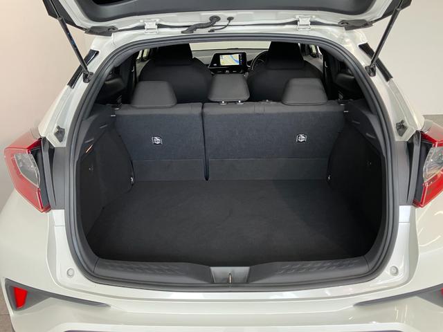 Ｃ−ＨＲＳ−Ｔ　ＬＥＤパッケージ　ターボ　フルセグナビ　車検整備付トヨタセーフティセンス　フルセグナビ　バックカメラ　ドラレコ　ＤＶＤ再生　Ｂｌｕｅｔｏｏｔｈ　クルーズコントロール　ＥＴＣ　ＬＥＤ　電動格納式ミラー　スマートキー　オートエアコン　オートライト（滋賀県）の中古車