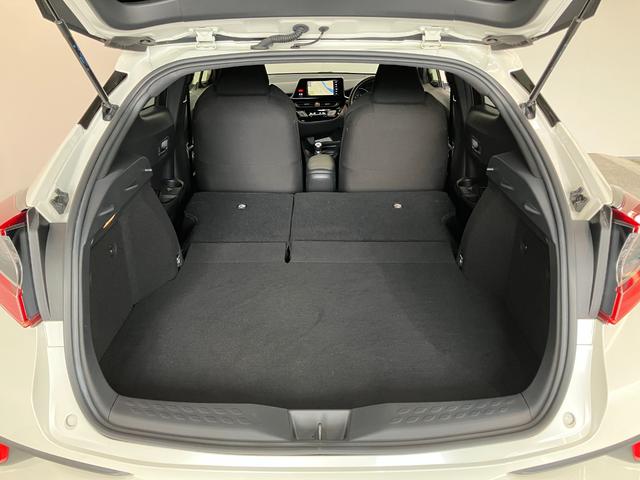 Ｃ−ＨＲＳ−Ｔ　ＬＥＤパッケージ　ターボ　フルセグナビ　車検整備付トヨタセーフティセンス　フルセグナビ　バックカメラ　ドラレコ　ＤＶＤ再生　Ｂｌｕｅｔｏｏｔｈ　クルーズコントロール　ＥＴＣ　ＬＥＤ　電動格納式ミラー　スマートキー　オートエアコン　オートライト（滋賀県）の中古車