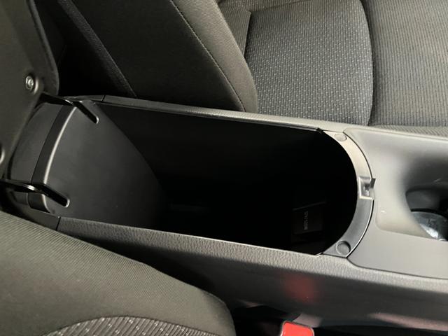 Ｃ−ＨＲＳ−Ｔ　ＬＥＤパッケージ　ターボ　フルセグナビ　車検整備付トヨタセーフティセンス　フルセグナビ　バックカメラ　ドラレコ　ＤＶＤ再生　Ｂｌｕｅｔｏｏｔｈ　クルーズコントロール　ＥＴＣ　ＬＥＤ　電動格納式ミラー　スマートキー　オートエアコン　オートライト（滋賀県）の中古車