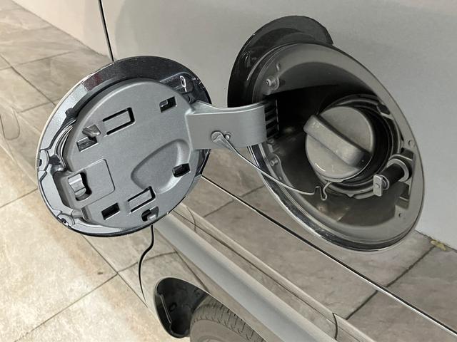 タントＸ　左側電動スライドドア　ＬＥＤヘッド　コーナーセンサー衝突被害軽減ブレーキ　コーナーセンサー　バックカメラ（ナビ装着時用）　左側電動スライドドア　前席シートヒーター　電動パーキングブレーキ　ＬＥＤ　オートライト　オートエアコン　スマートキー　エコアイドル（滋賀県）の中古車