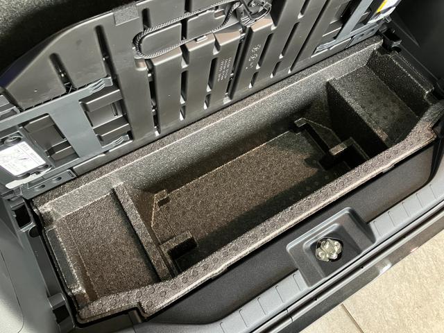 タントＸ　左側電動スライドドア　ＬＥＤヘッド　コーナーセンサー衝突被害軽減ブレーキ　コーナーセンサー　バックカメラ（ナビ装着時用）　左側電動スライドドア　前席シートヒーター　電動パーキングブレーキ　ＬＥＤ　オートライト　オートエアコン　スマートキー　エコアイドル（滋賀県）の中古車