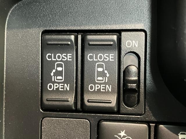 トールカスタムＧ　ＳＡ２　フルセグナビ　パノラマカメラ　ＬＥＤ衝突被害軽減ブレーキ　スマアシ２　フルセグナビ　Ｂｌｕｅｔｏｏｔｈ　ＤＶＤ再生　ＵＳＢ　パノラマカメラ　クルーズコントロール　両側電動スライドドア　ＬＥＤ　オートライト　スマートキー　エコアイドル（滋賀県）の中古車