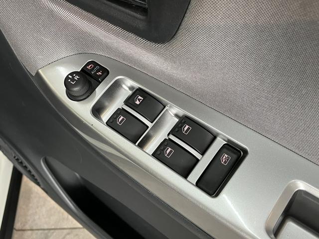 キャストアクティバＧ　ＳＡIII　フルタイム４ＷＤ　フルセグナビ衝突被害軽減ブレーキ　スマアシ３　ダウンヒルアシストコントロール　フルセグナビ　ＤＶＤ再生　Ｂｌｕｅｔｏｏｔｈ　ＵＳＢ　ＥＴＣ　ＬＥＤヘッド　オートライト　オートエアコン　スマートキー（滋賀県）の中古車