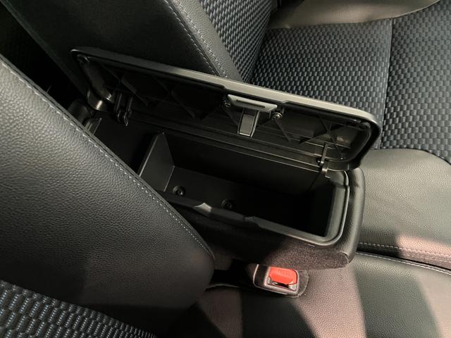 タントカスタムＸ　１０型フルセグナビ　パノラマカメラ　車検整備付衝突被害軽減ブレーキ　コーナーセンサー　１０型フルセグナビ　Ｂｌｕｅｔｏｏｔｈ　ＤＶＤ　ＵＳＢ　パノラマカメラ　前後ドラレコ　両側パワスラ　前席シートヒーター　ＬＥＤ　スマートキー　エコアイドル（滋賀県）の中古車