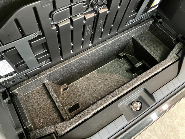 タントカスタムＸ　１０型フルセグナビ　パノラマカメラ　車検整備付衝突被害軽減ブレーキ　コーナーセンサー　１０型フルセグナビ　Ｂｌｕｅｔｏｏｔｈ　ＤＶＤ　ＵＳＢ　パノラマカメラ　前後ドラレコ　両側パワスラ　前席シートヒーター　ＬＥＤ　スマートキー　エコアイドル（滋賀県）の中古車