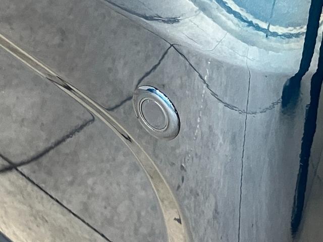 タントＸ　左側電動スライドドア　コーナーセンサー　届出済未使用車衝突被害軽減ブレーキ　コーナーセンサー　バックカメラ（ナビ装着時用）　左側電動スライドドア　前席シートヒーター　電動パーキングブレーキ　ＬＥＤ　オートライト　オートエアコン　スマートキー　エコアイドル（滋賀県）の中古車