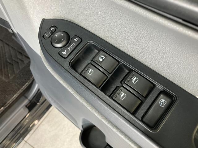 タントX コーナーセンサー スマートキー LEDヘッドライト衝突被害軽減ブレーキ コーナーセンサー バックカメラ(ナビ装着時用) 左側電動スライドドア LED オートライト 電動格納式ミラー オートエアコン スマートキー エコアイドル(滋賀県)の中古車