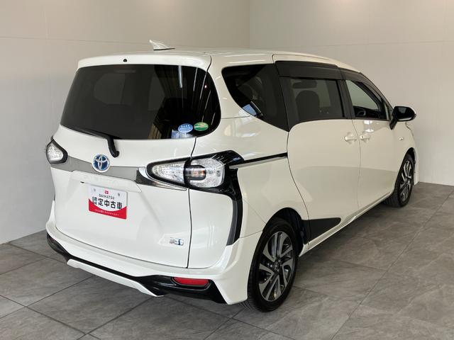 シエンタハイブリッドＧ　ワンセグナビ　バックカメラ　車検整備付トヨタセーフティセンス　ワンセグナビ　バックカメラ　Ｂｌｕｅｔｏｏｔｈ　ＥＴＣ　両側電動スライドドア　マニュアルレベリング　オートエアコン　電動格納式ミラー　スマートキー（滋賀県）の中古車