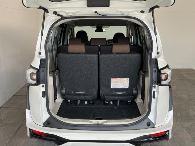 シエンタハイブリッドＧ　ワンセグナビ　バックカメラ　車検整備付トヨタセーフティセンス　ワンセグナビ　バックカメラ　Ｂｌｕｅｔｏｏｔｈ　ＥＴＣ　両側電動スライドドア　マニュアルレベリング　オートエアコン　電動格納式ミラー　スマートキー（滋賀県）の中古車