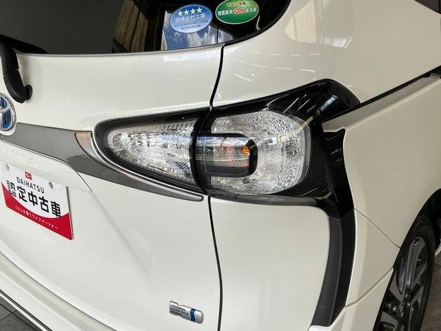 シエンタハイブリッドＧ　ワンセグナビ　バックカメラ　車検整備付トヨタセーフティセンス　ワンセグナビ　バックカメラ　Ｂｌｕｅｔｏｏｔｈ　ＥＴＣ　両側電動スライドドア　マニュアルレベリング　オートエアコン　電動格納式ミラー　スマートキー（滋賀県）の中古車