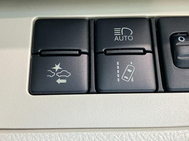シエンタハイブリッドＧ　ワンセグナビ　バックカメラ　車検整備付トヨタセーフティセンス　ワンセグナビ　バックカメラ　Ｂｌｕｅｔｏｏｔｈ　ＥＴＣ　両側電動スライドドア　マニュアルレベリング　オートエアコン　電動格納式ミラー　スマートキー（滋賀県）の中古車