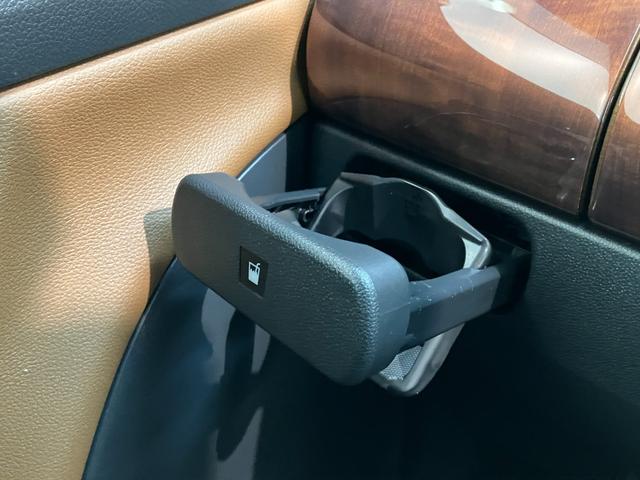 キャストスタイルＧプライムコレクションＳＡ３　ナビ　パノラマカメラ衝突被害軽減ブレーキ　スマアシ３　フルセグナビ　パノラマカメラ　前後ドラレコ　ＥＴＣ　ＤＶＤ　Ｂｌｕｅｔｏｏｔｈ　ＵＳＢ　ＬＥＤ　オートライト　オートエアコン　前席シートヒーター　スマートキー（滋賀県）の中古車