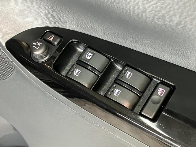 タントカスタムＲＳ　ＳＡ　ターボ　８型フルセグナビ　バックカメラ衝突被害軽減ブレーキ　スマアシ１　ターボ　８インチフルセグナビ　Ｂｌｕｅｔｏｏｔｈ　ＤＶＤ再生　ＵＳＢ　バックカメラ　ＥＴＣ　両側電動スライドドア　ＬＥＤ　オートエアコン　スマートキ−　エコアイドル（滋賀県）の中古車