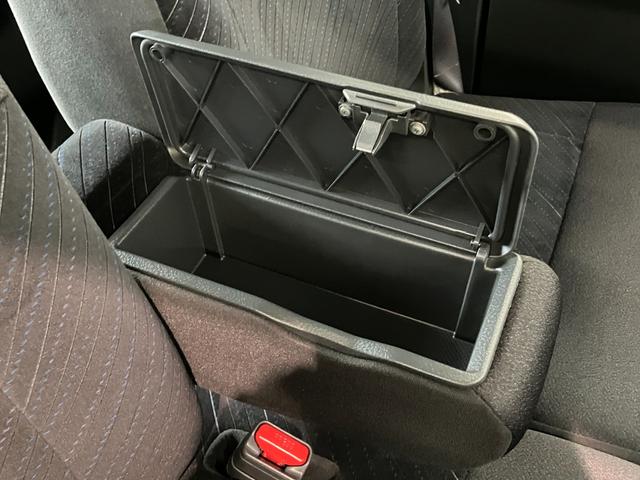 タントカスタムＲＳ　ＳＡ　ターボ　８型フルセグナビ　バックカメラ衝突被害軽減ブレーキ　スマアシ１　ターボ　８インチフルセグナビ　Ｂｌｕｅｔｏｏｔｈ　ＤＶＤ再生　ＵＳＢ　バックカメラ　ＥＴＣ　両側電動スライドドア　ＬＥＤ　オートエアコン　スマートキ−　エコアイドル（滋賀県）の中古車