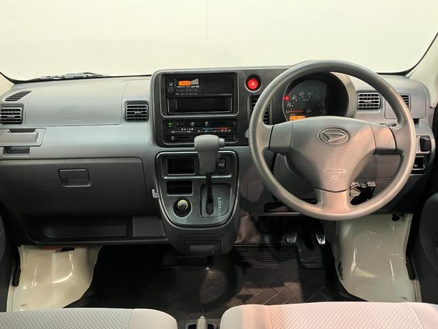 ハイゼットカーゴＤＸ　パートタイム４ＷＤ　ドラレコ　ＥＴＣ　キーレスパートタイム４ＷＤ　ＡＭ／ＦＭラジオ　ドラレコ　ＥＴＣ　キーレスエントリー　前席パワーウィンドウ　両側スライドドア（滋賀県）の中古車